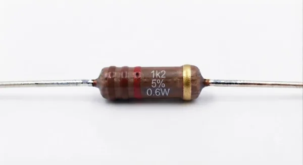 Résistances 0207 ( 0.6W ) 5% - 1K2